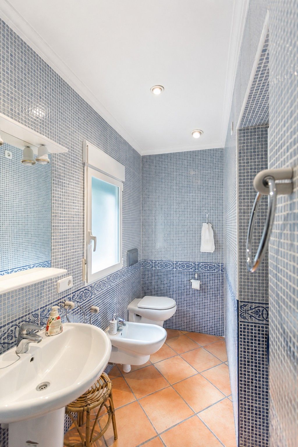 X-471 - Villa mit zwei unabhängigen Wohnungen, Pool und großem Garten nur 150 m vom Meer in Dénia