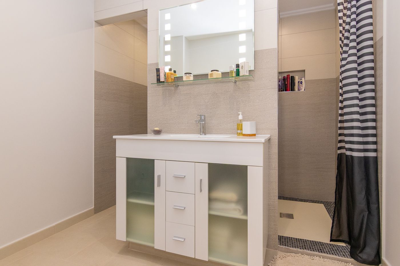 W-474 - Casa de pueblo reformada con patio y amplia terraza con vistas en Vall d'Albaida - Bufali