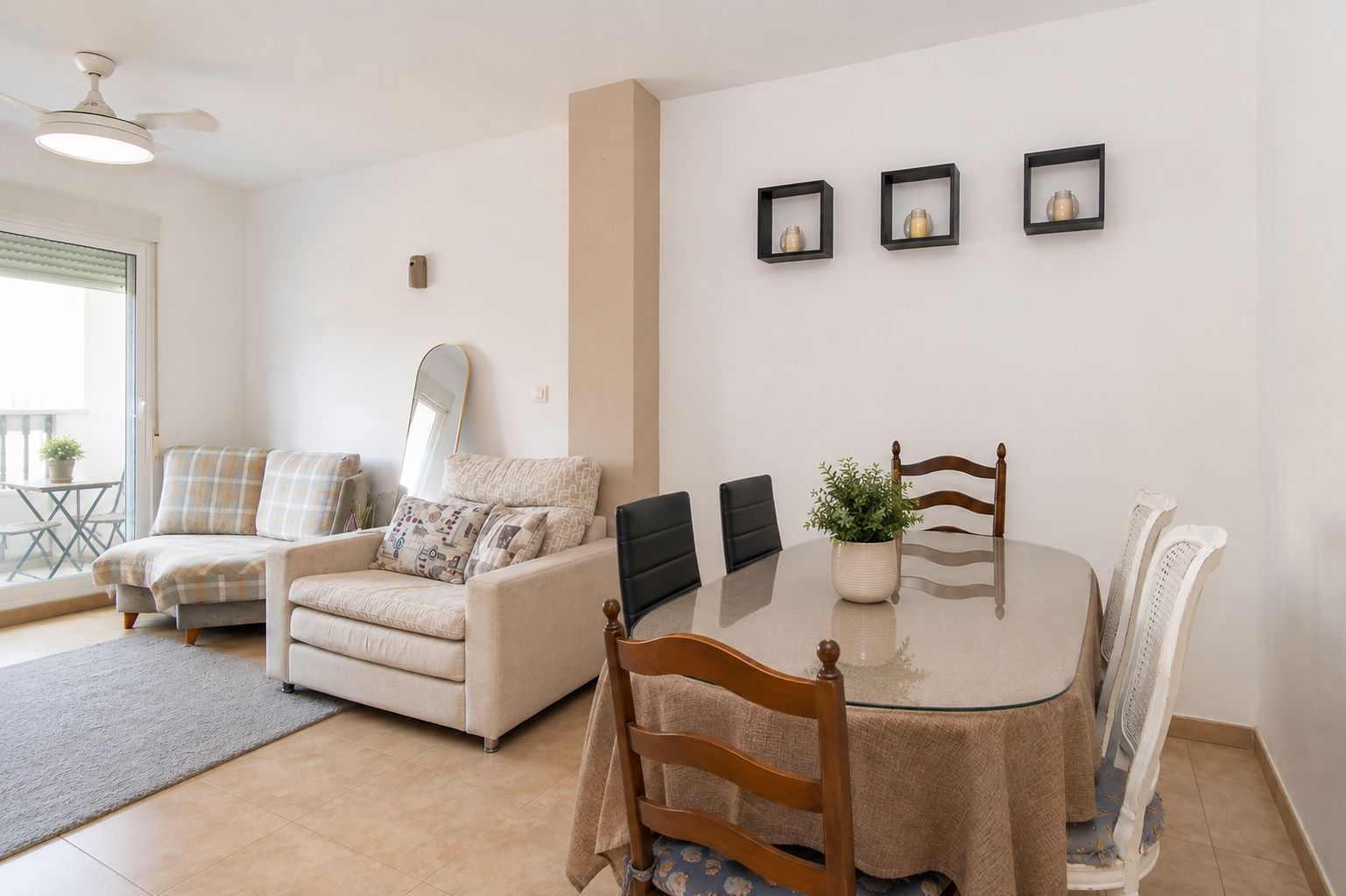 W-476 - Appartement lumineux avec terrasse et vue dégagée au centre d'El Verger