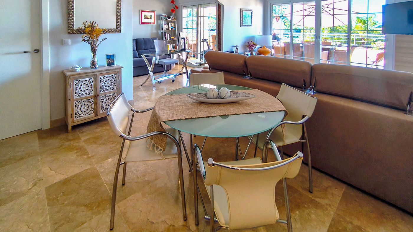 C-477 - Appartement d’angle avec terrasse de 100 m², jacuzzi et vue sur la mer- La Sella Golf