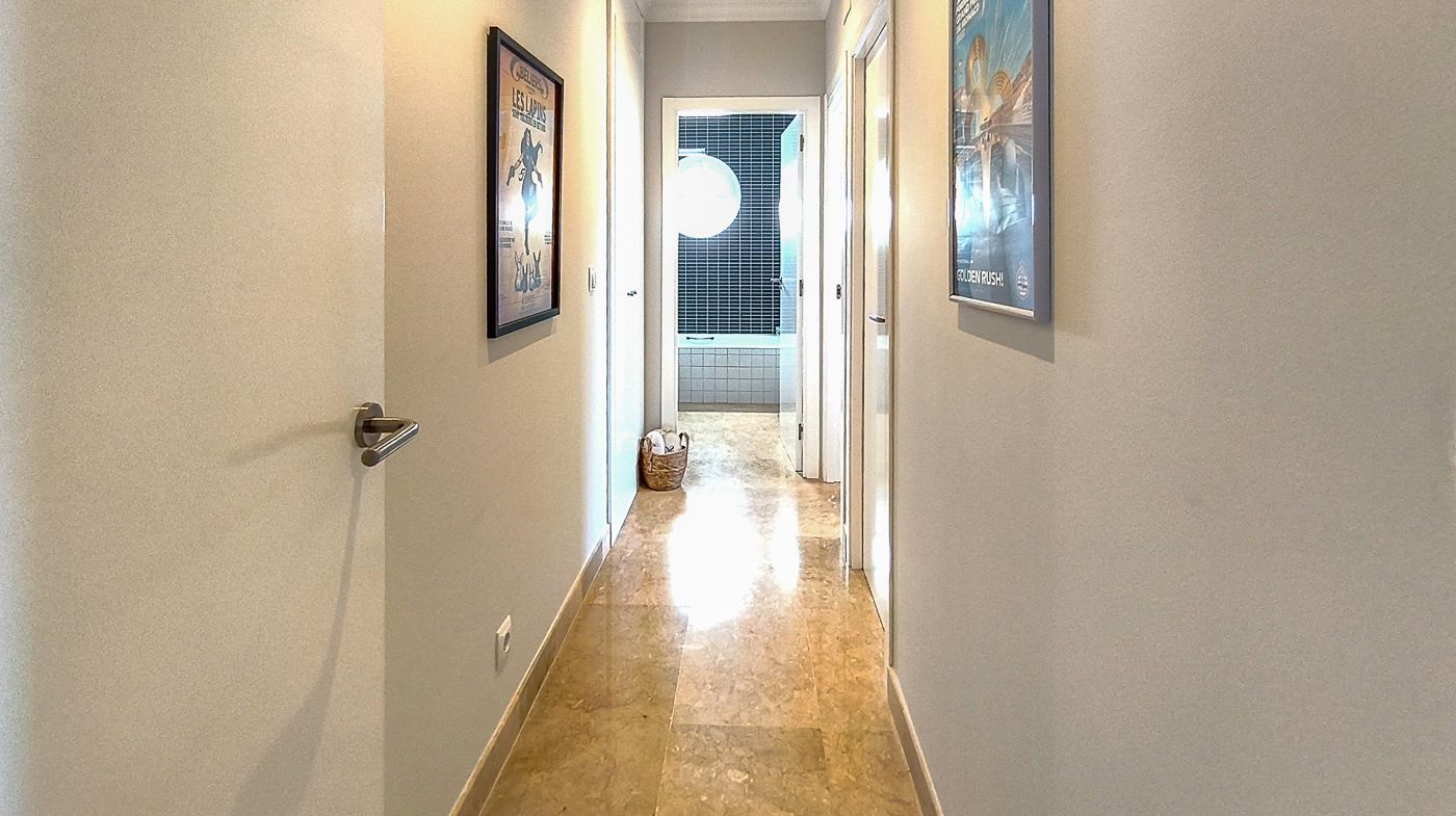 C-477 - Appartement d’angle avec terrasse de 100 m², jacuzzi et vue sur la mer- La Sella Golf