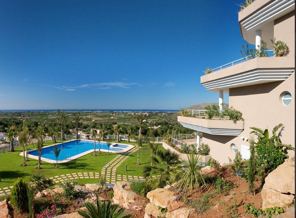 C-477 - Appartement d’angle avec terrasse de 100 m², jacuzzi et vue sur la mer- La Sella Golf