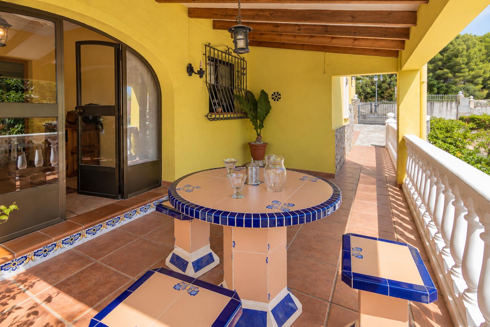 W-479 - Villa mit zwei unabhängigen Wohnungen und Schwimmbad in Tormos, nahe Denia.