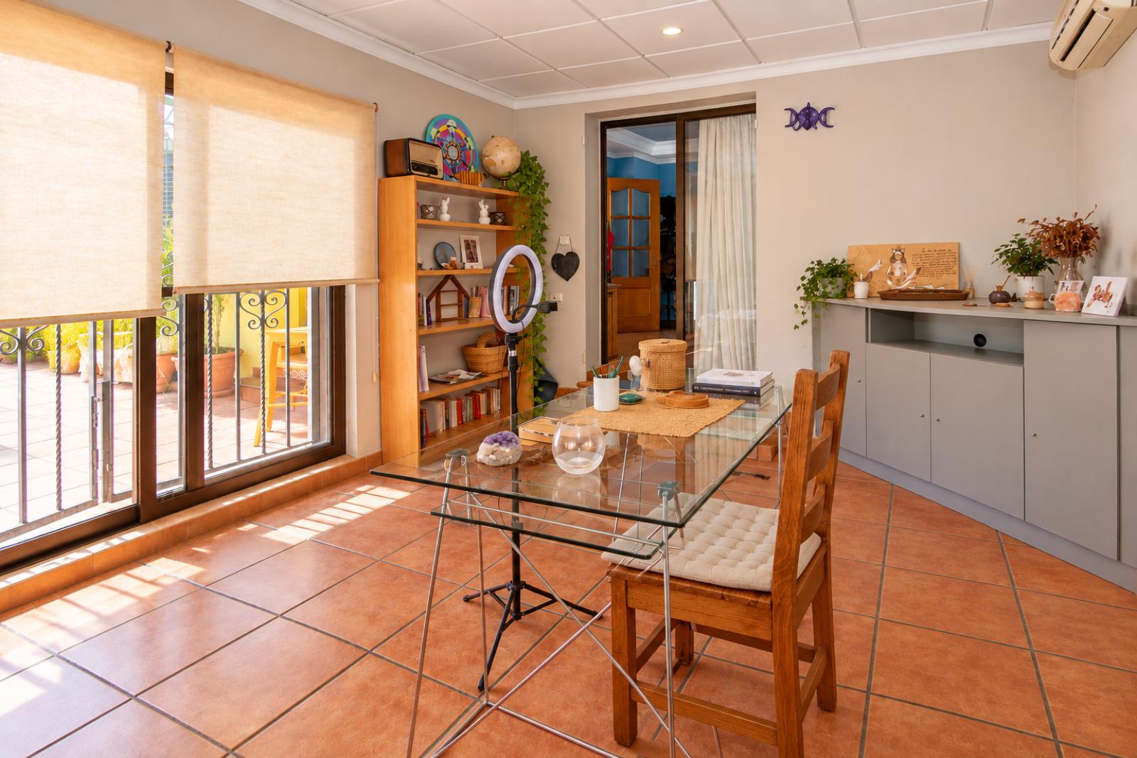 W-479 - Villa mit zwei unabhängigen Wohnungen und Schwimmbad in Tormos, nahe Denia.