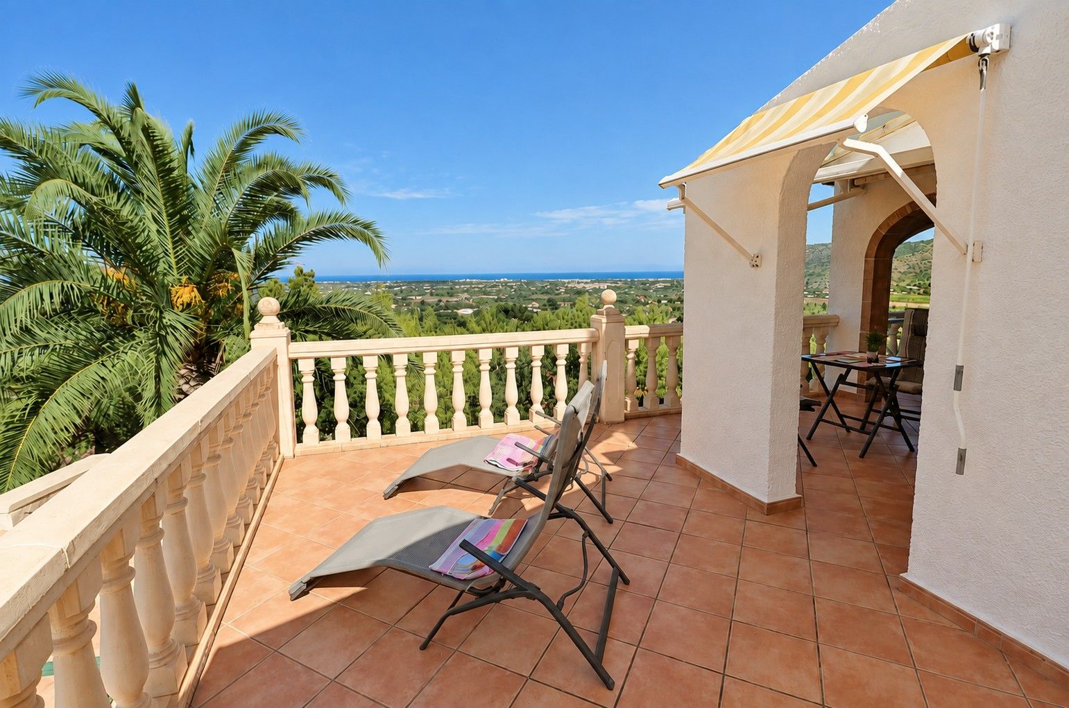 K-480 - Villa con vistas panorámicas al mar y la montaña en La Sella, Pedreguer