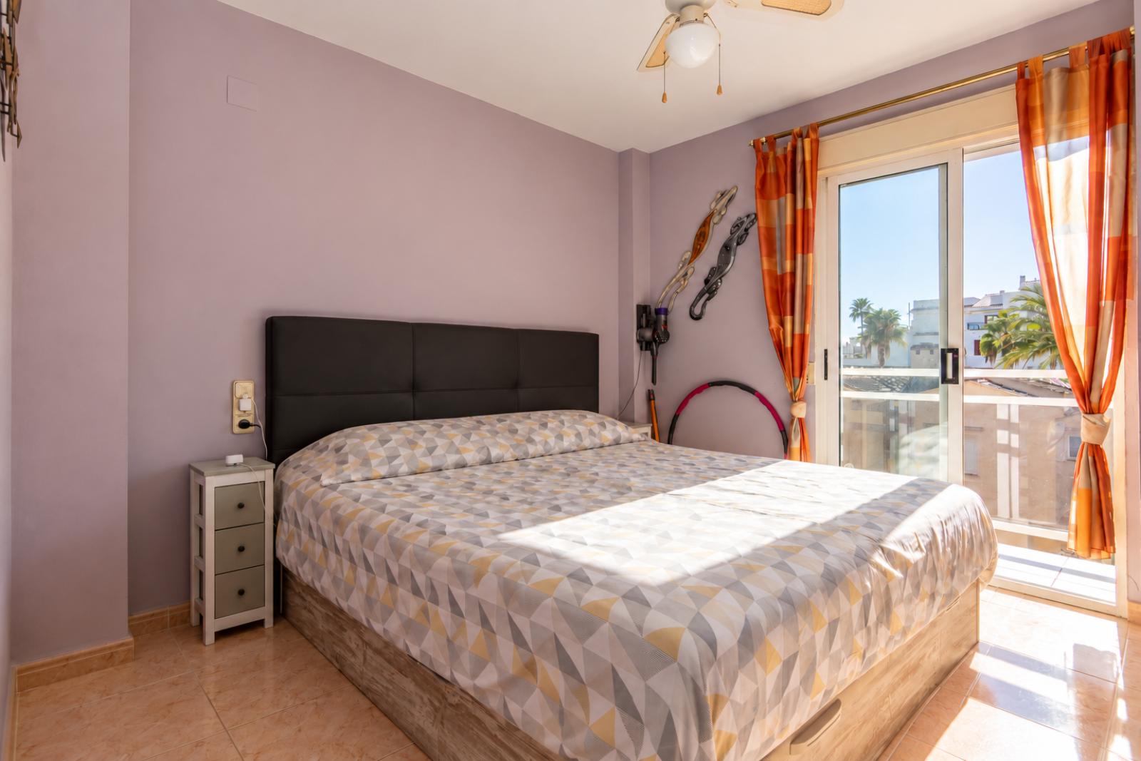 P-481 - Ático con gran terraza y piscina en Denia, cerca del mar y del centro 