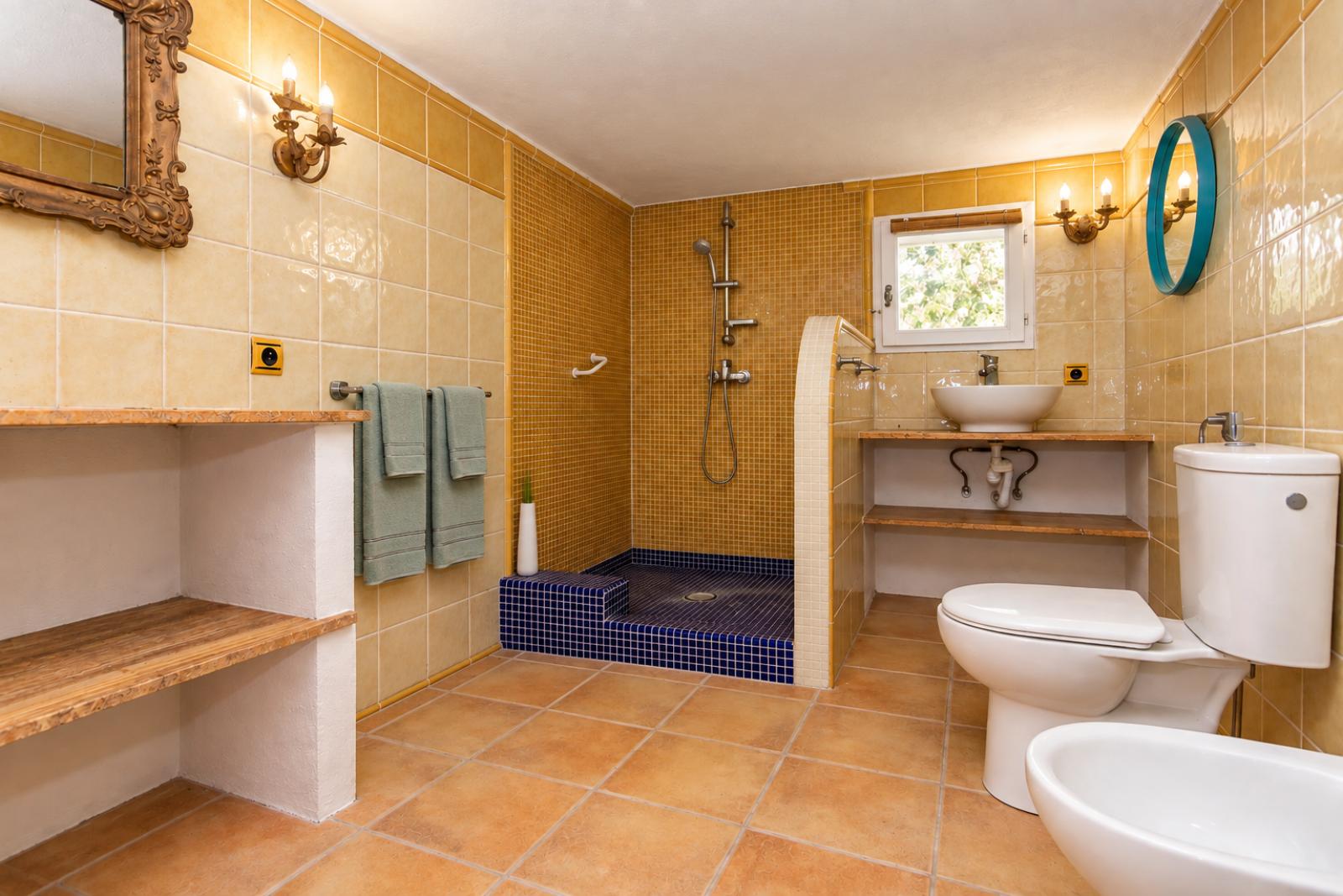 W-482 - Landhaus mit Pool und Blick auf die Berge in Castell de Castells, Alicante