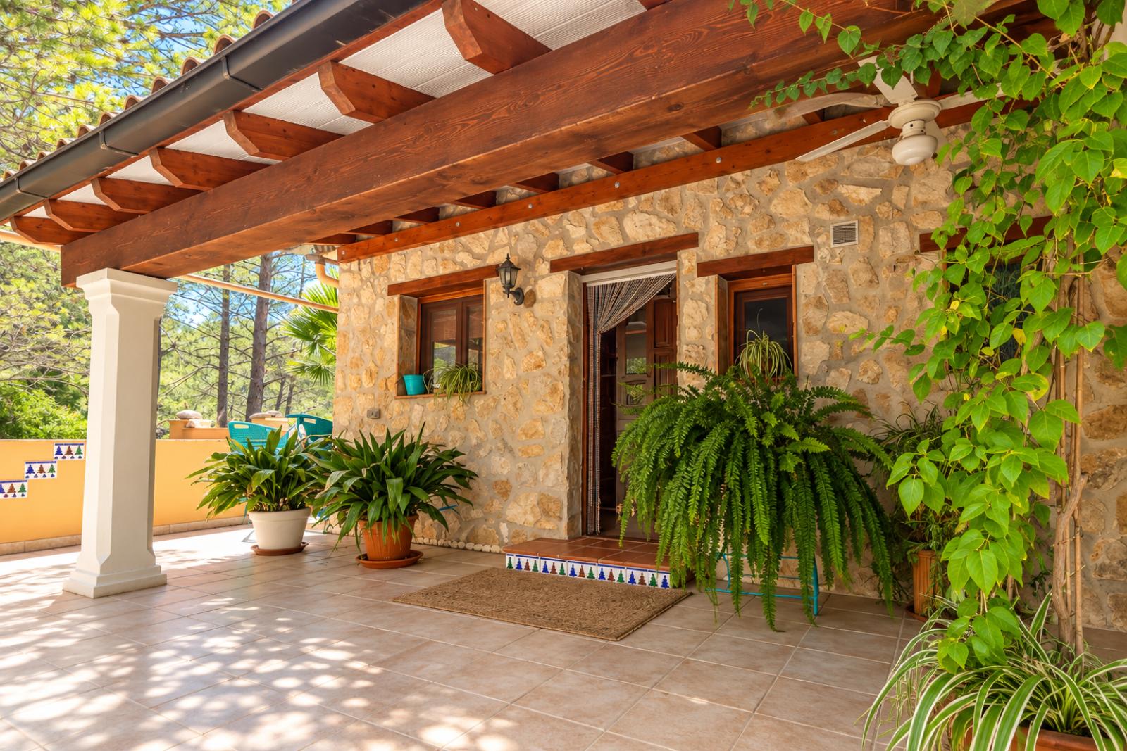 W-482 - Landhaus mit Pool und Blick auf die Berge in Castell de Castells, Alicante