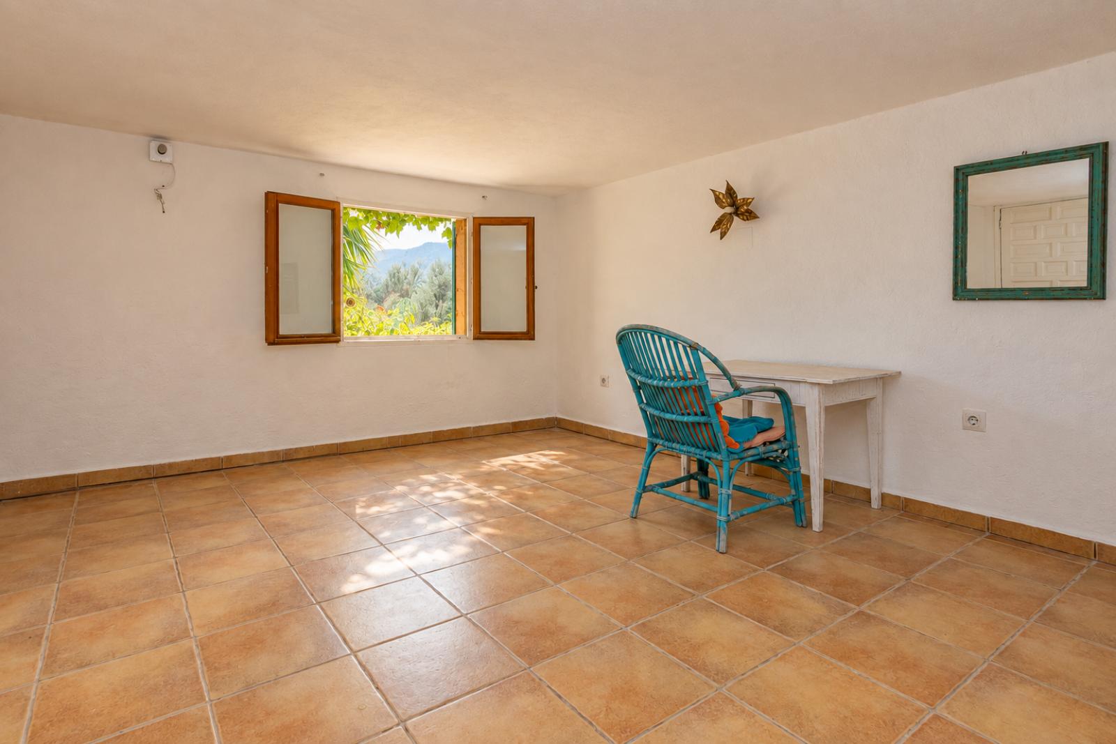 W-482 - Landhaus mit Pool und Blick auf die Berge in Castell de Castells, Alicante