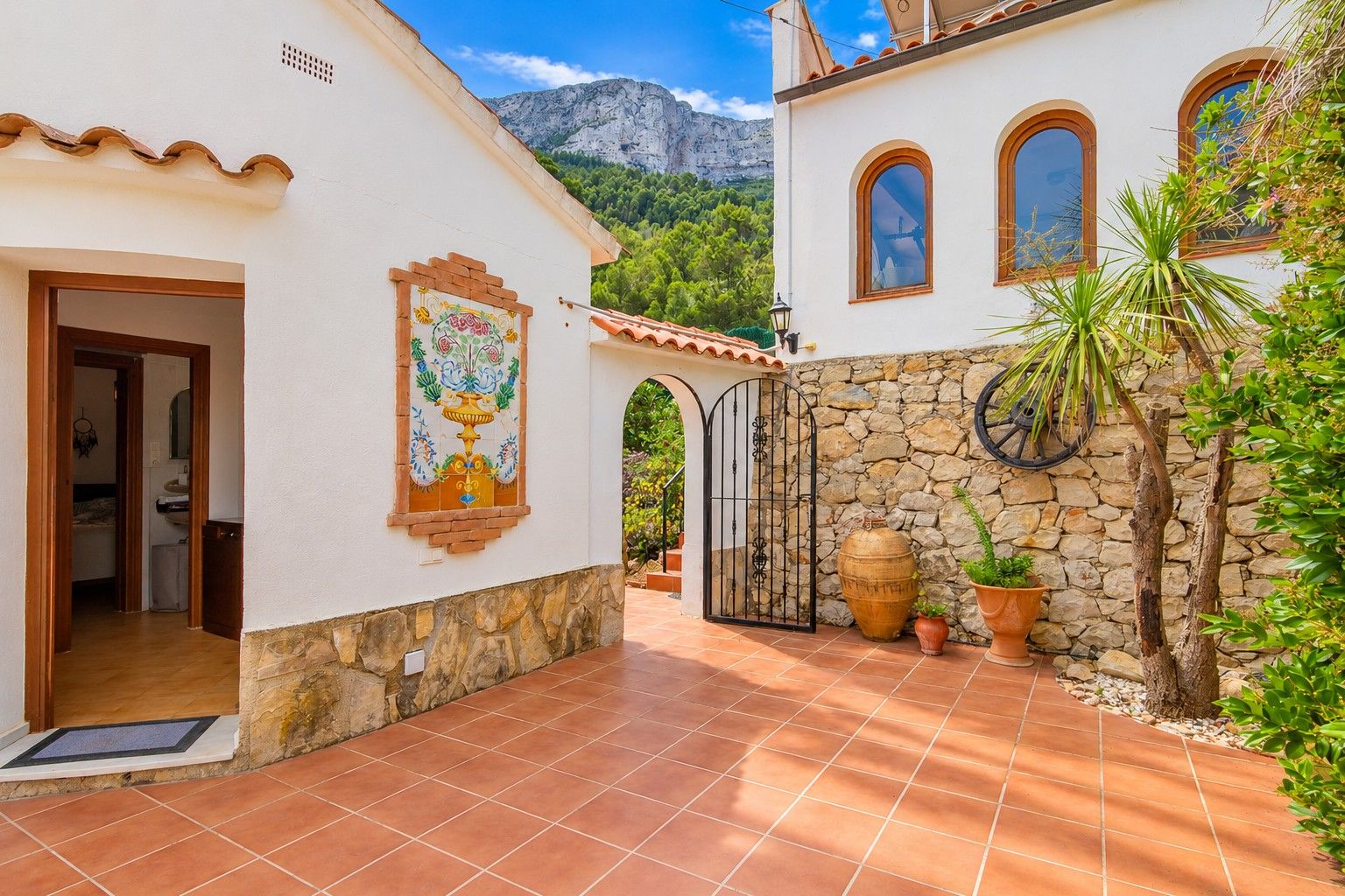 P-411 - Villa met zeezicht en privézwembad in Dénia
