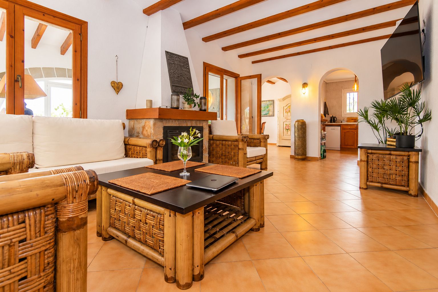 P-411 - Villa met zeezicht en privézwembad in Dénia