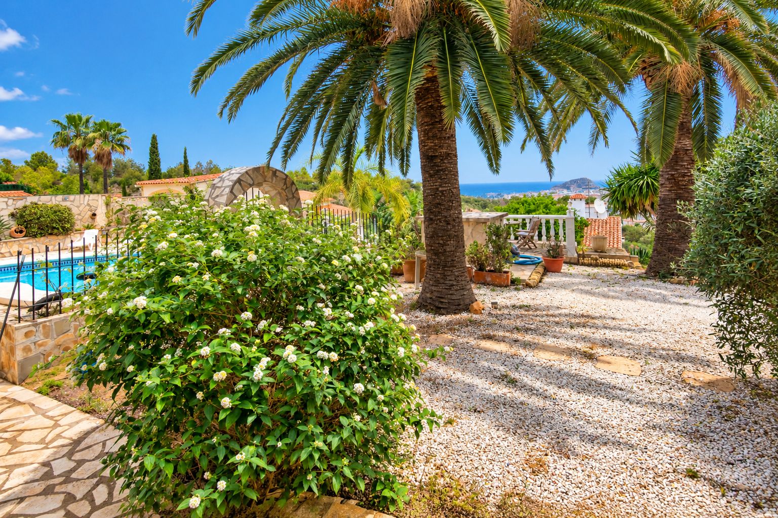 P-411 - Villa met zeezicht en privézwembad in Dénia