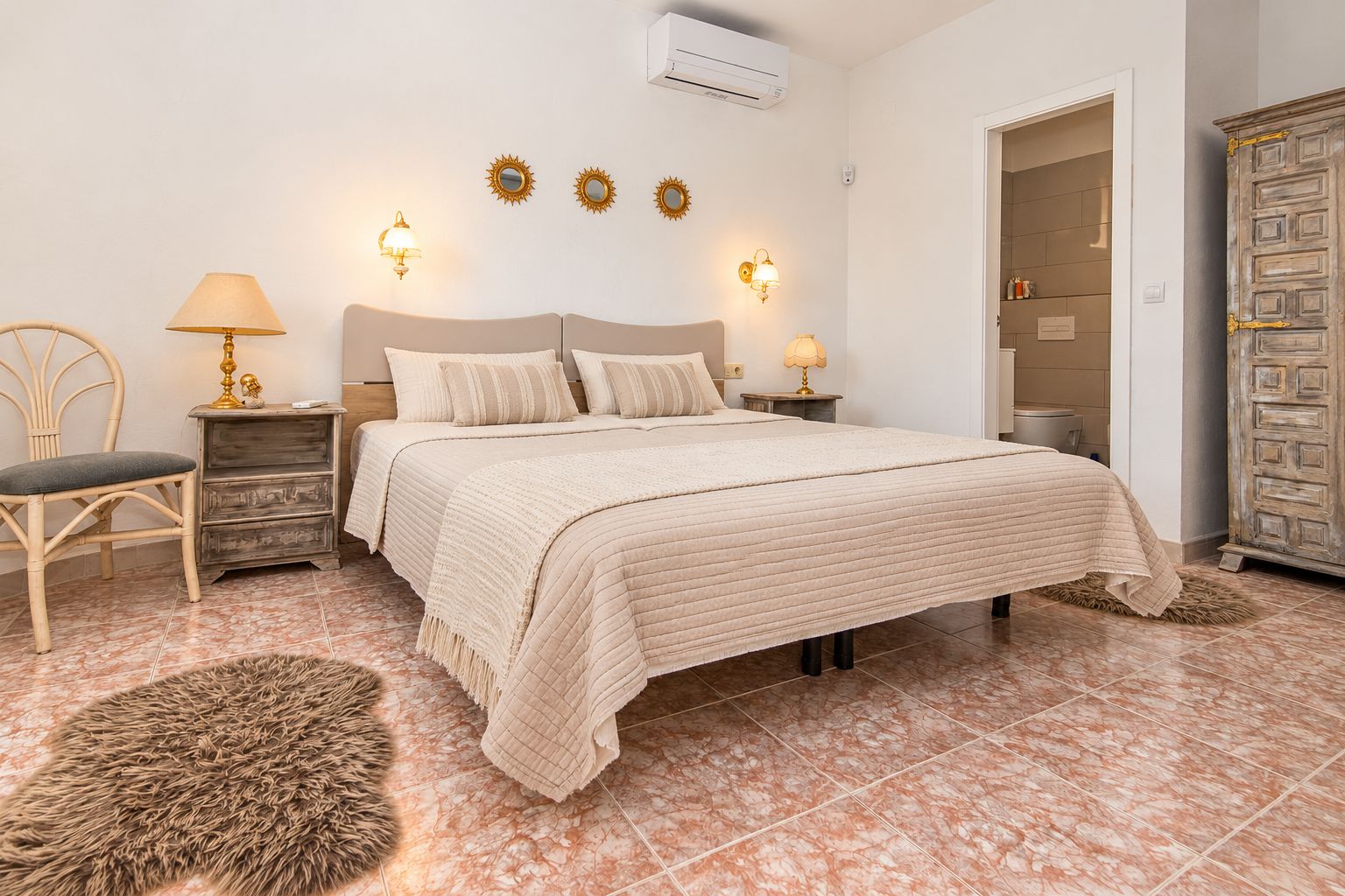 P-411 - Villa met zeezicht en privézwembad in Dénia