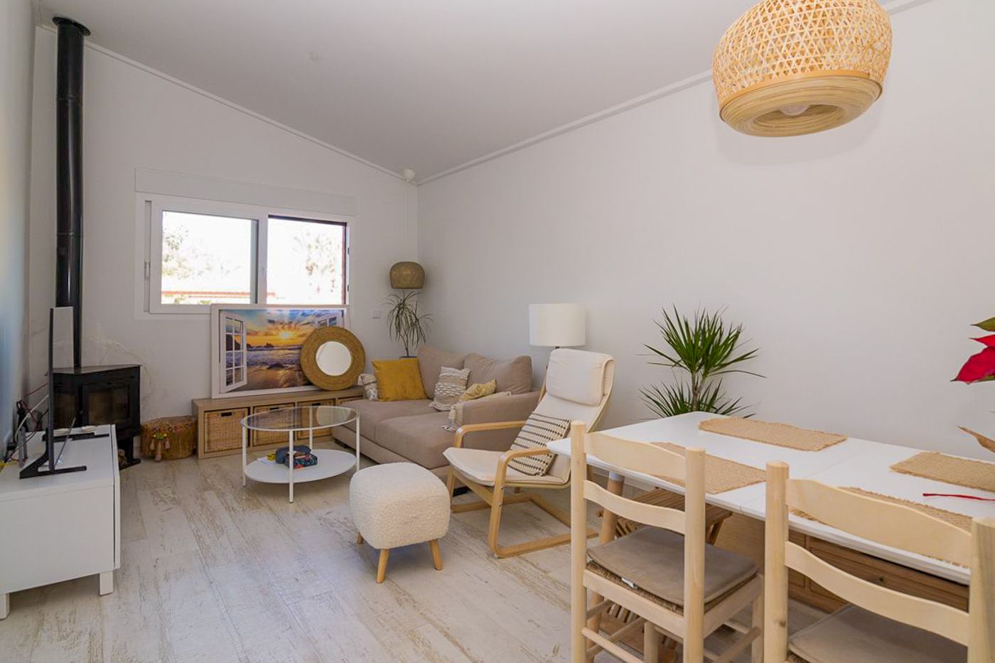 Villa mediterránea con gran parcela en Denia en venta