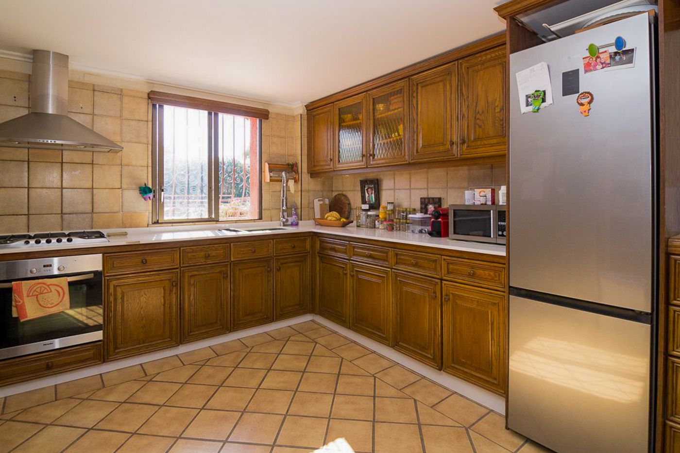 Villa mediterránea con gran parcela en Denia en venta